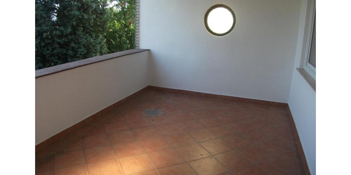 Erdgeschoßwohnung Söhlde - 4 Zimmer, 112 m&sup2;, 900&euro; | Angebot:25283113