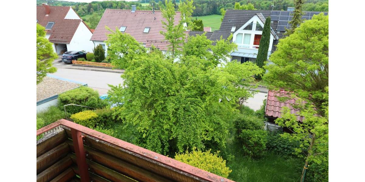 Etagenwohnung Ulm Söflingen - 3 Zimmer, 84 m&sup2;, 1.200&euro; | Angebot:26580018