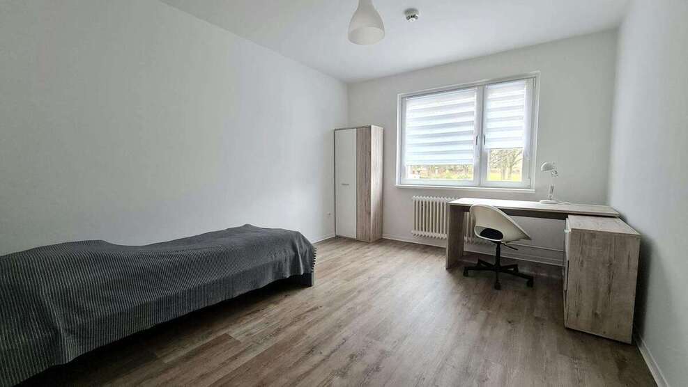 WG-Zimmer in Hamburg 690 € 14 m² zimmer