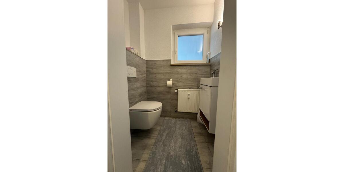 Erdgeschoßwohnung Crailsheim - 4 Zimmer, 120 m&sup2;, 1.450&euro; | Angebot:26096059