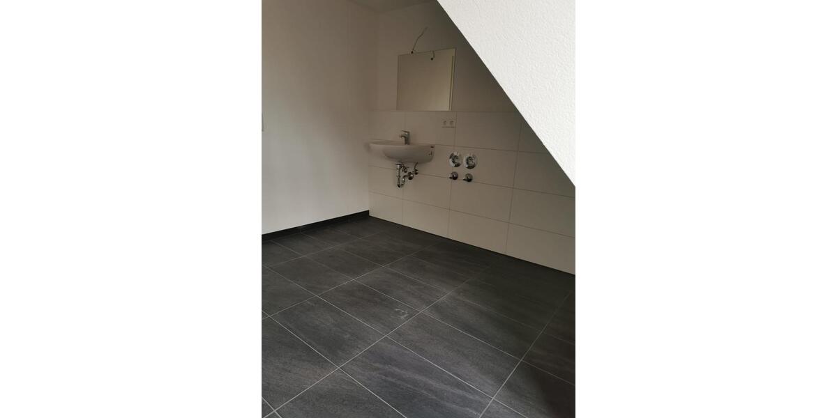 Dachgeschoßwohnung Ansbach - 2 Zimmer, 71 m&sup2;, 991&euro; | Angebot:25932551