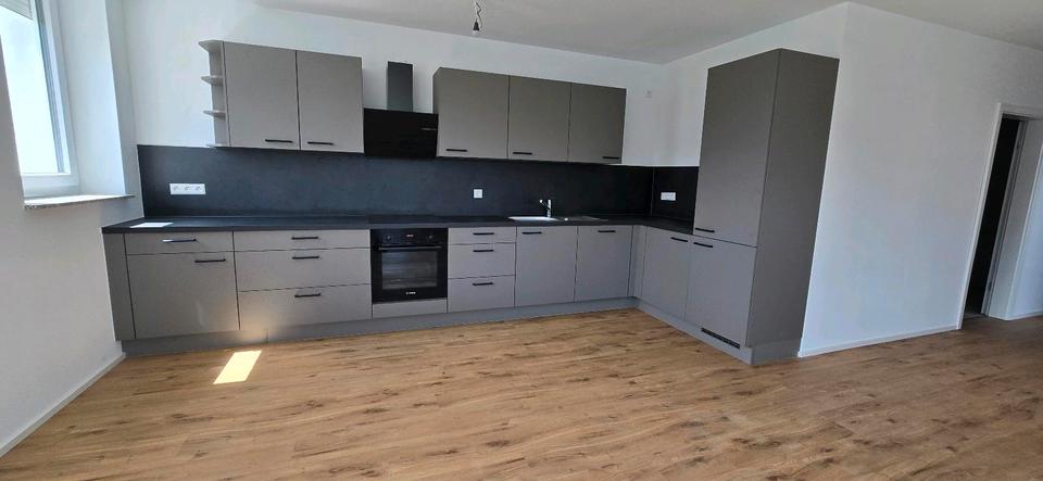 Etagenwohnung Balingen - 3 Zimmer, 94 m&sup2;, 1.350&euro; | Angebot:26687956