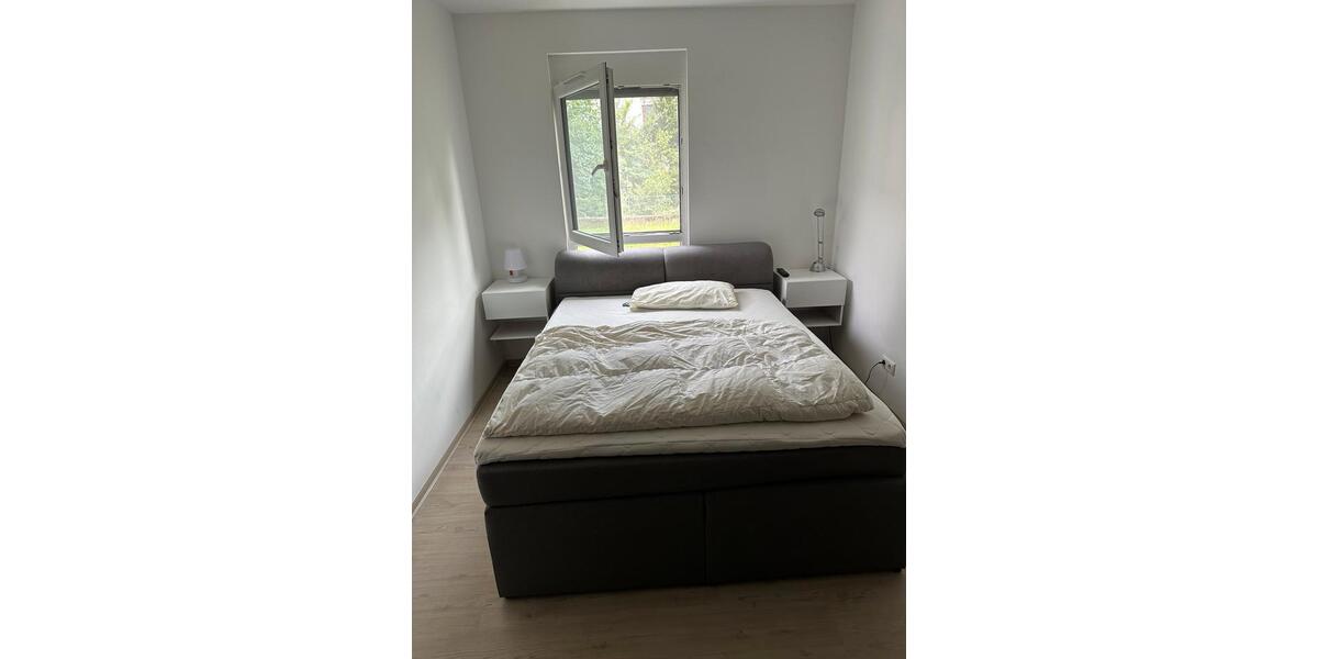 Möblierte 2 Zimmer Wohnung mit Terasse zur Untermiete 2 zimmer