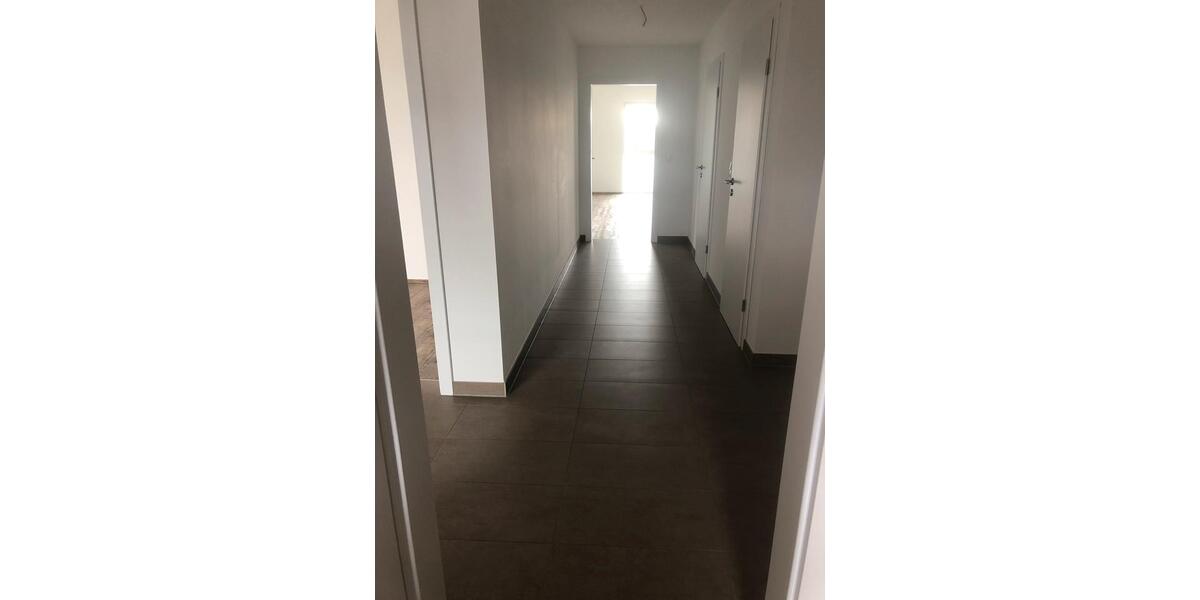 Etagenwohnung Wolfsburg Alt-Wolfsburg - 3 Zimmer, 100 m&sup2;, 1.190&euro; | Angebot:26536402