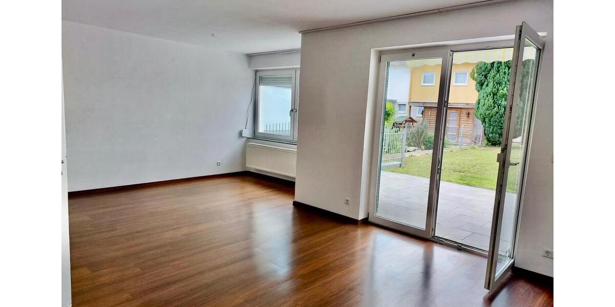 Reihenhaus Dingolfing - 3 Zimmer, 100 m&sup2;, 1.250&euro; | Angebot:26623750