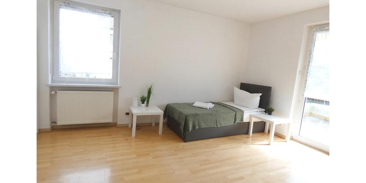 Wohnen auf Zeit Weiden in der Oberpfalz - 2 Zimmer, 60 m&sup2;, 54&euro; | Angebot:12322692