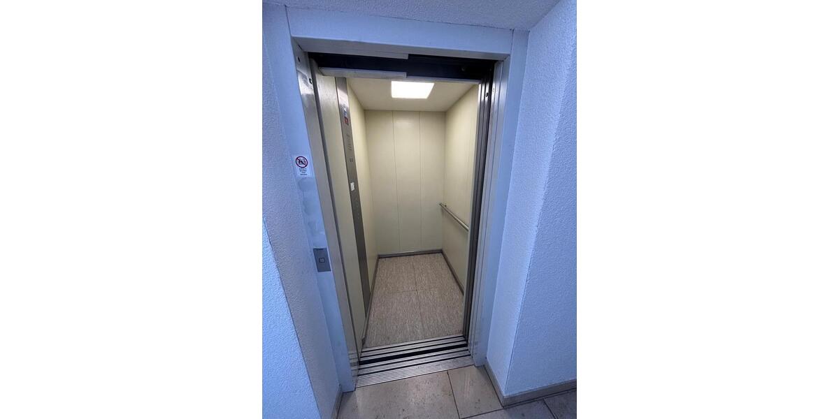 Dachgeschoßwohnung Hildburghausen - 2 Zimmer, 53 m&sup2;, 530&euro; | Angebot:26279344