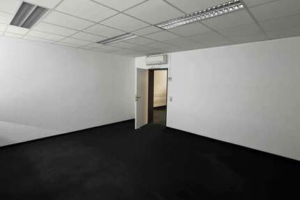 Gewerbeobjekt Düsseldorf Stadtbezirk 9 - 7.950&euro; | Angebot:27690313