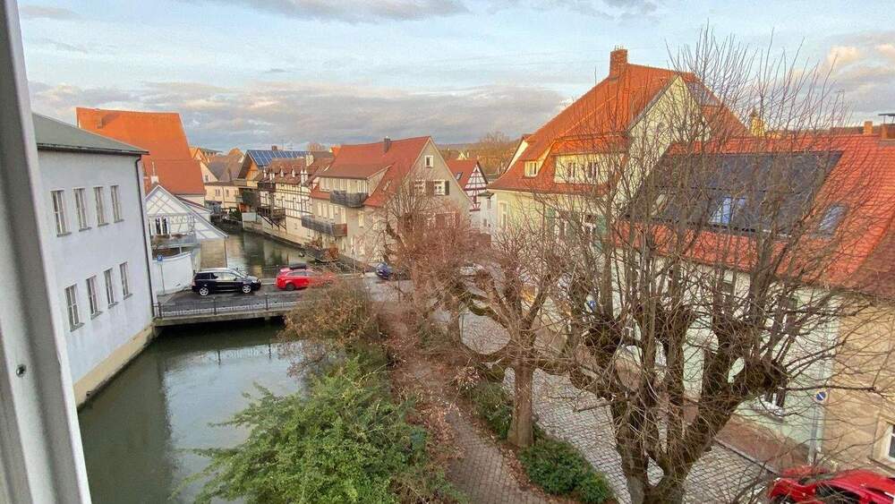 Etagenwohnung Forchheim - 3 Zimmer, 70 m&sup2;, 650&euro; | Angebot:26052955