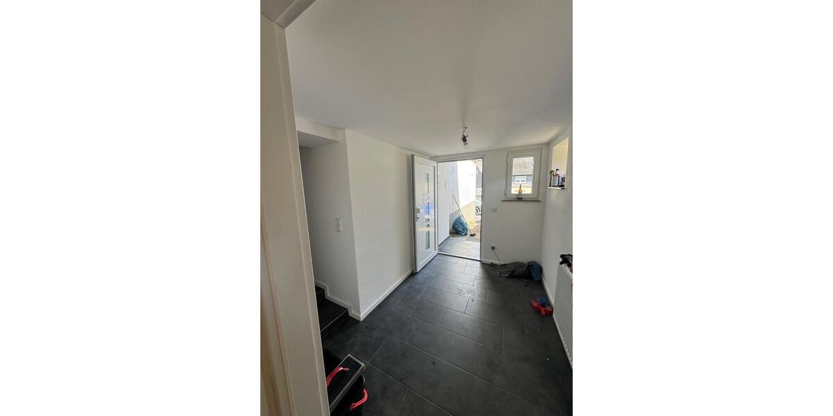 Etagenwohnung Burbach - 4 Zimmer, 106 m&sup2;, 950&euro; | Angebot:26610002