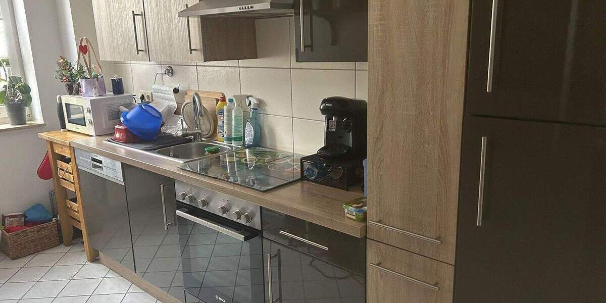 Etagenwohnung Merseburg Neumarkt (Vorstadt) - 4 Zimmer, 83 m&sup2;, 600&euro; | Angebot:24990144