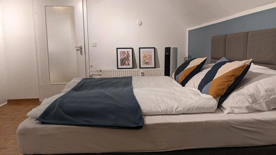 Dachgeschoßwohnung Bonn Tannenbusch - 2 Zimmer, 75 m&sup2;, 2.500&euro; | Angebot:24379807