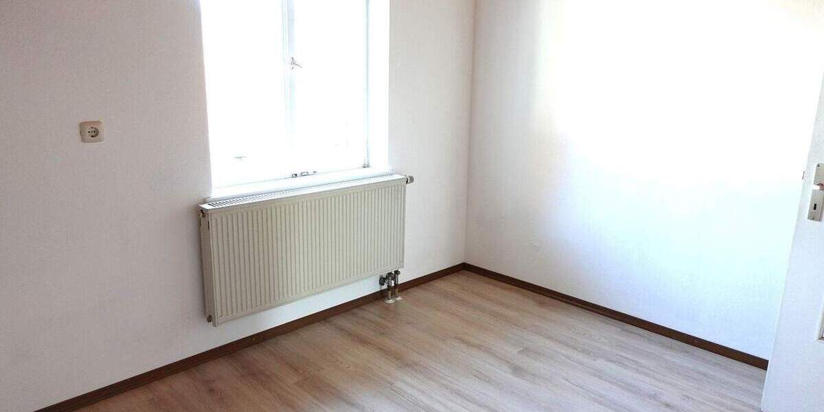 Einfamilienhaus Bidingen - 5 Zimmer, 130 m&sup2;, 1.365&euro; | Angebot:25670479