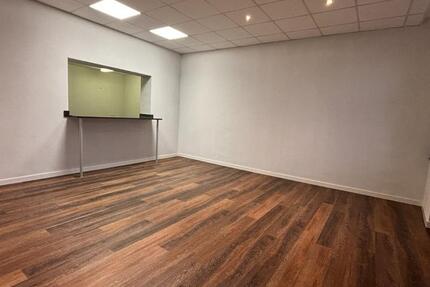 Wohnung Zerbst (Anhalt) - 5 Zimmer, 135 m&sup2;, 810&euro; | Angebot:25855758