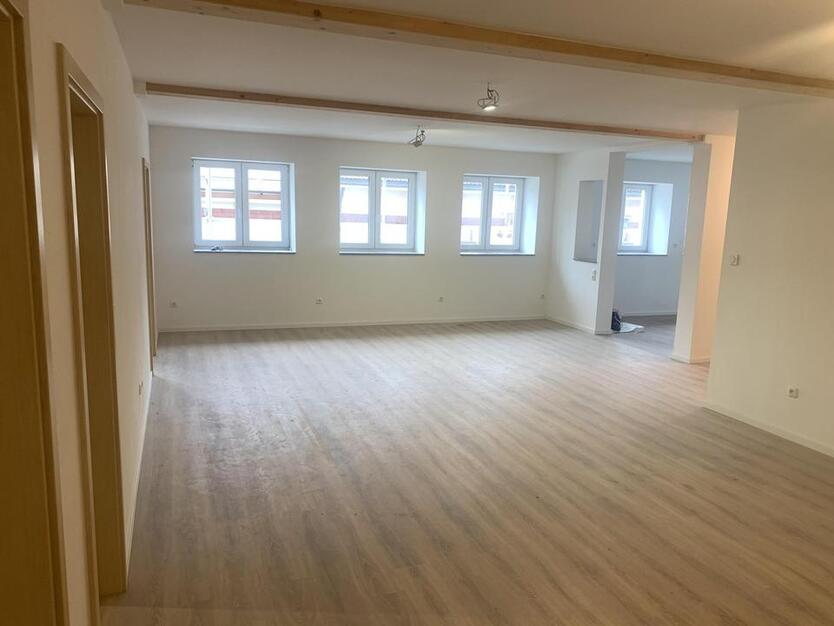 Neubauwohnung mit EBK ERSTBEZUG großzügig und hell im EG zimmer
