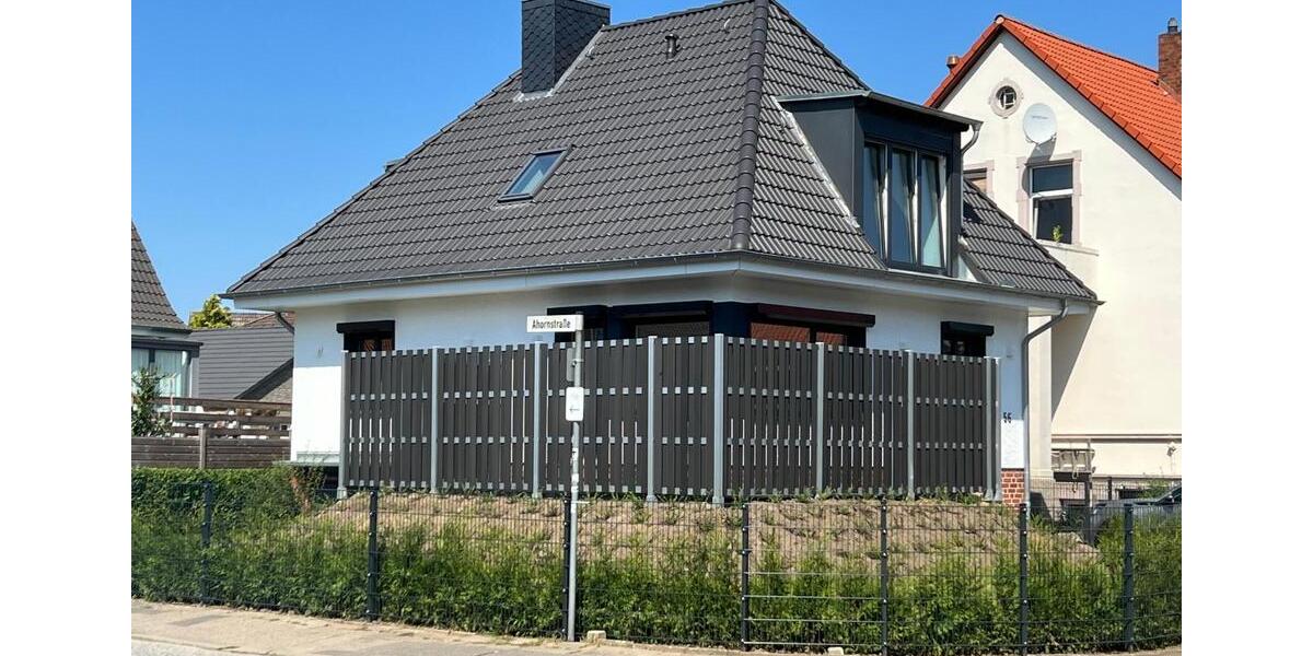 Einfamilienhaus Eutin - 4 Zimmer, 104 m&sup2;, 1.400&euro; | Angebot:24396546