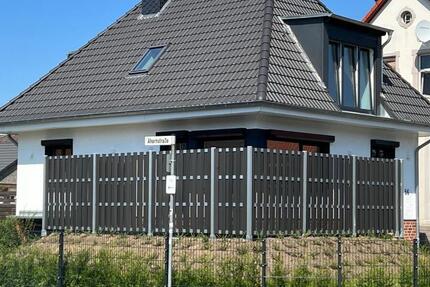 Haus Eutin - 4 Zimmer, 94 m&sup2;, 1.600&euro; | Angebot:24396546