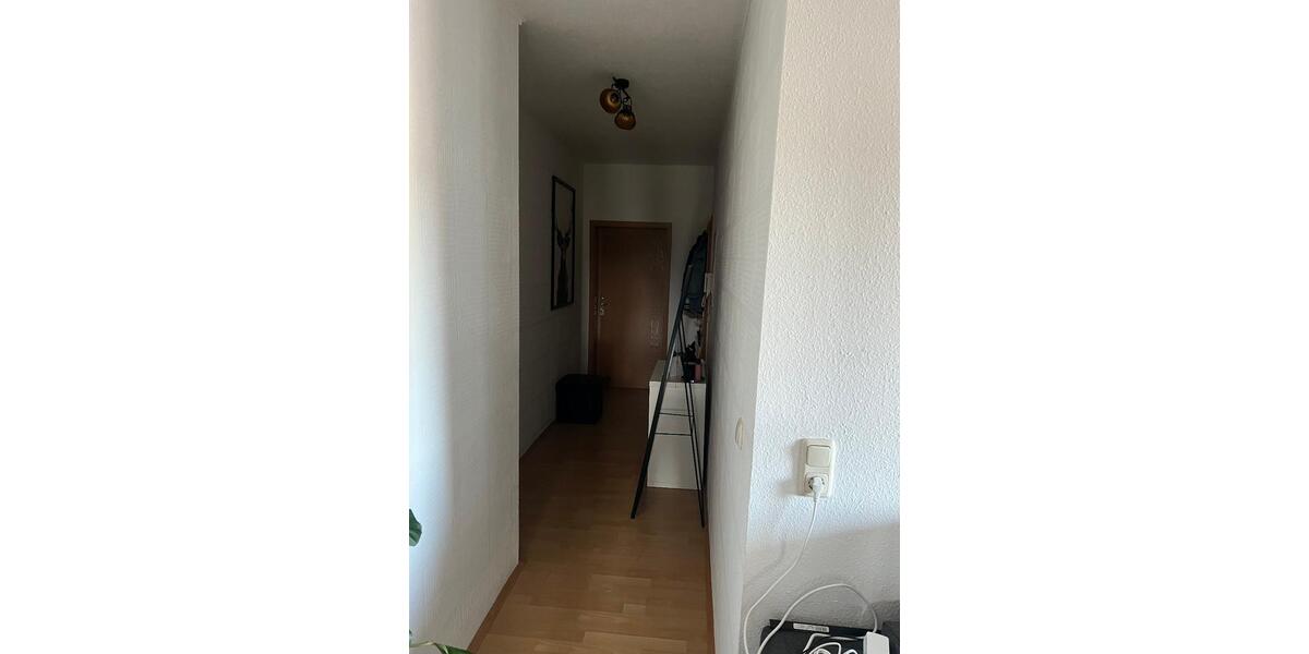 Dachgeschoßwohnung Eisenach - 2 Zimmer, 106 m&sup2;, 800&euro; | Angebot:24804667