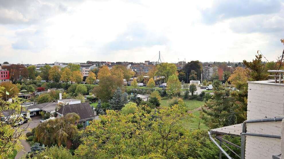 Wohnung zum Mieten in Düsseldorf 985 € 66 m² 2 zimmer
