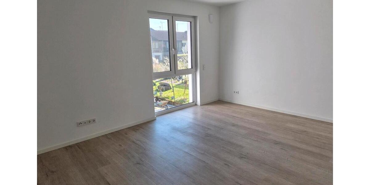 Etagenwohnung Rittersdorf - 3 Zimmer, 116 m&sup2;, 1.300&euro; | Angebot:26238645