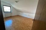 Dachgeschoßwohnung Herbrechtingen - 3 Zimmer, 100 m&sup2;, 1.500&euro; | Angebot:26639178