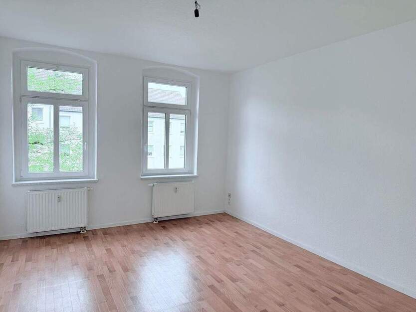 Gemütliche 3-Raum-Wohnung mit EBK und Balkon