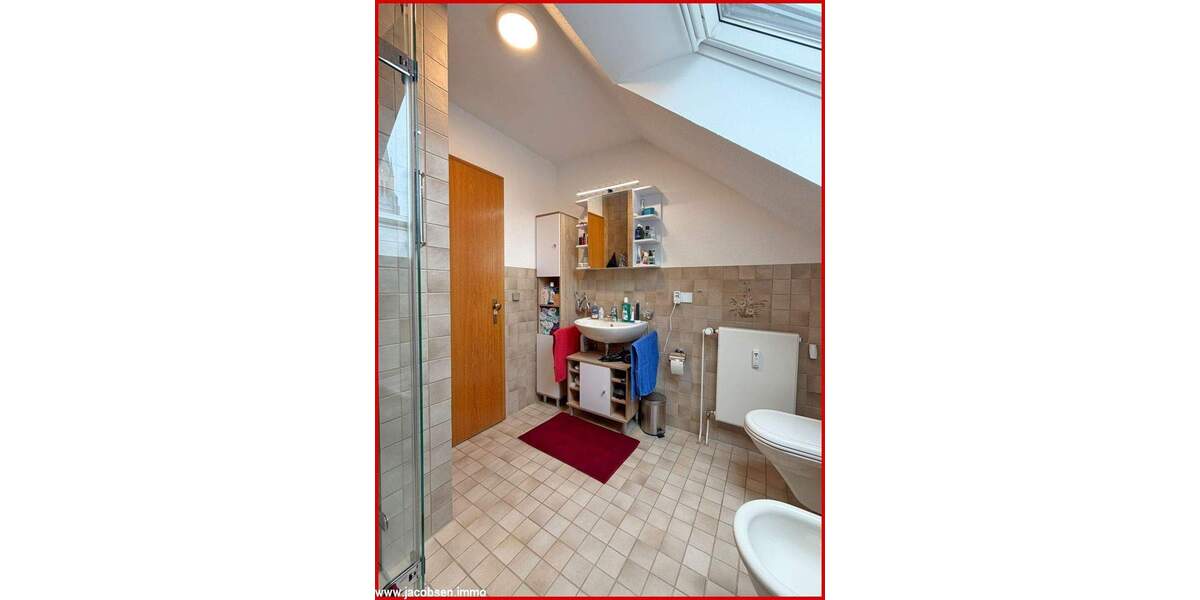 Etagenwohnung Schleswig - 3 Zimmer, 96 m&sup2;, 1.210&euro; | Angebot:25745899