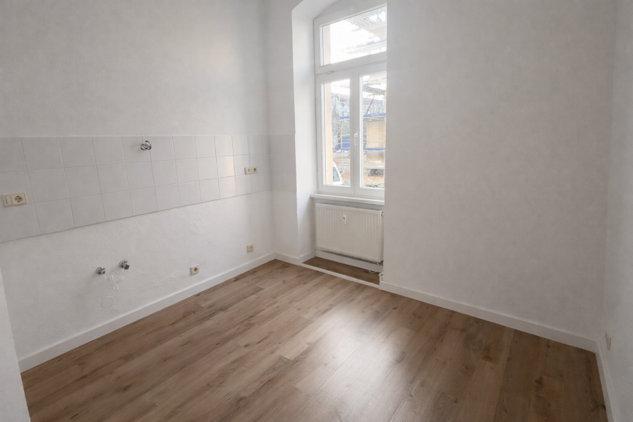 Zimmer Dresden Löbtau-Nord - 4 Zimmer, 85 m&sup2;, 750&euro; | Angebot:25660892