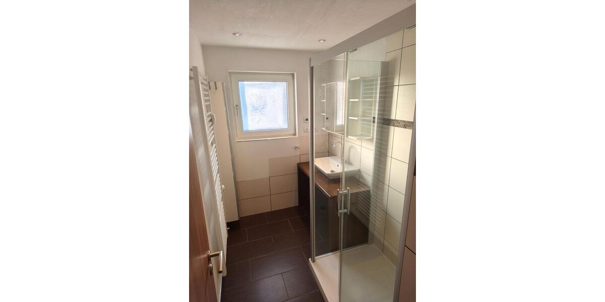 Etagenwohnung Butzbach - 3 Zimmer, 85 m&sup2;, 1.200&euro; | Angebot:26533059