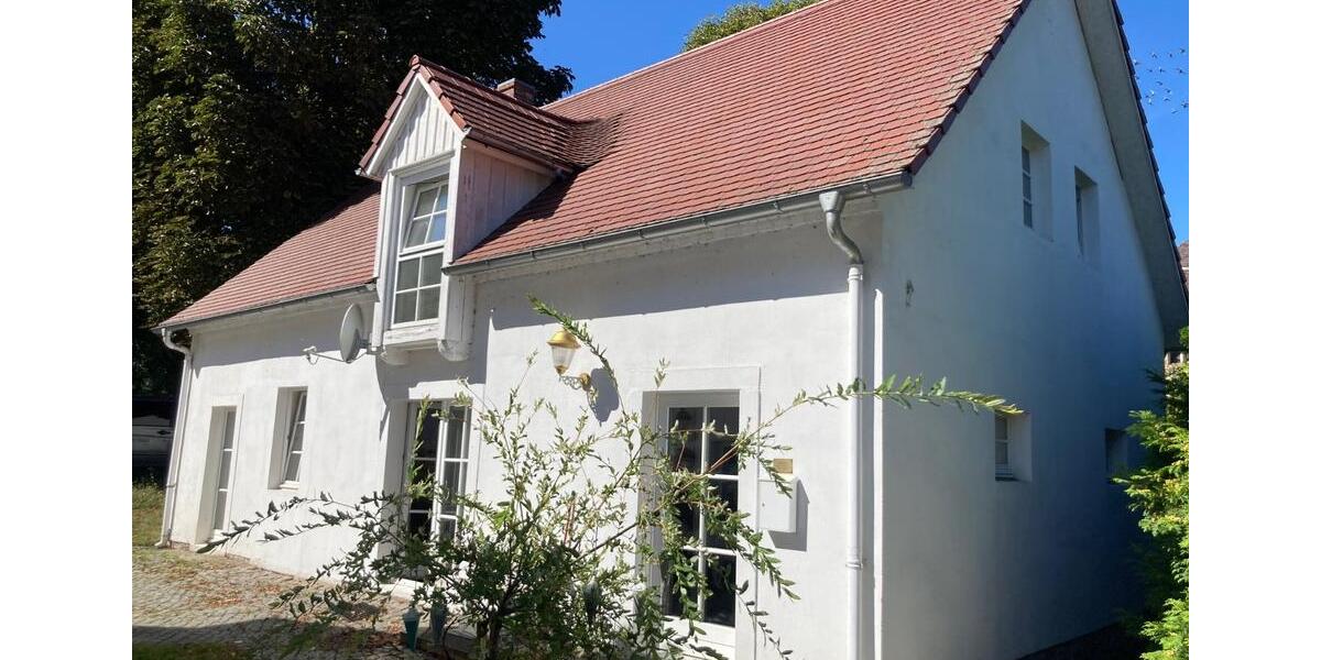 charmantes Haus mit 2 Zi.-Whg.118qm mit Galerie + Deckenbalken 2 zimmer