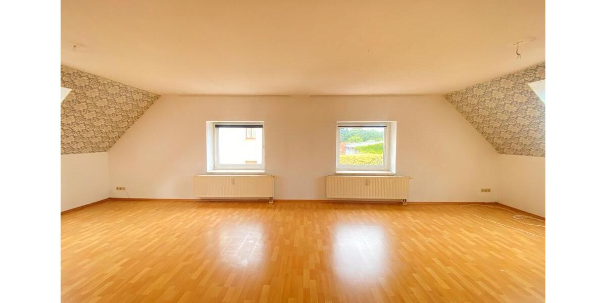 Dachgeschoßwohnung Gerbstedt - 4 Zimmer, 116 m&sup2;, 590&euro; | Angebot:22033397