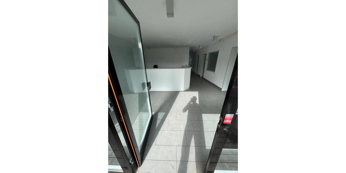 Gewerbeobjekt Köln Nippes - 2.499&euro; | Angebot:26340605