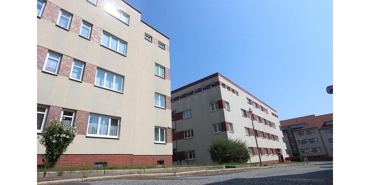 Erdgeschoßwohnung Altenburg - 2 Zimmer, 63 m&sup2;, 375&euro; | Angebot:25307735