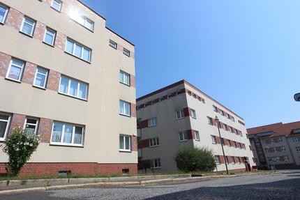 Wohnung Altenburg - 2 Zimmer, 63 m&sup2;, 375&euro; | Angebot:25307735