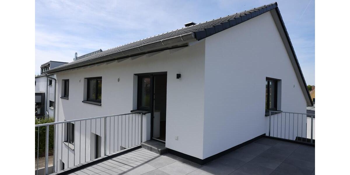 Dachgeschoßwohnung Monheim - 3 Zimmer, 110 m&sup2;, 1.150&euro; | Angebot:26413703