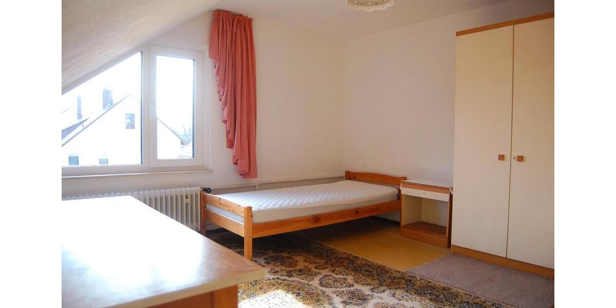 Etagenwohnung Hannover Linden-Limmer - 1 Zimmer, 20 m&sup2;, 330&euro; | Angebot:26112898