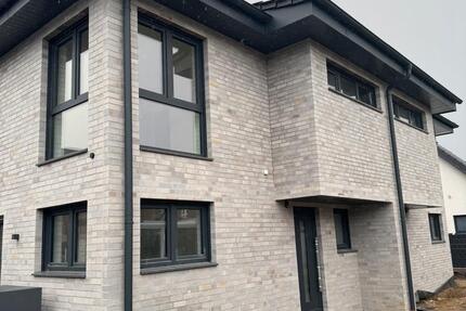 Haus Olfen - 4 Zimmer, 135 m&sup2;, 1.950&euro; | Angebot:25100917