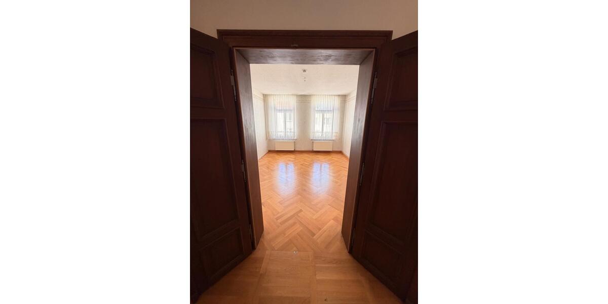 Etagenwohnung Auerbach/Vogtland Vogtland - 4 Zimmer, 120 m&sup2;, 950&euro; | Angebot:26020226