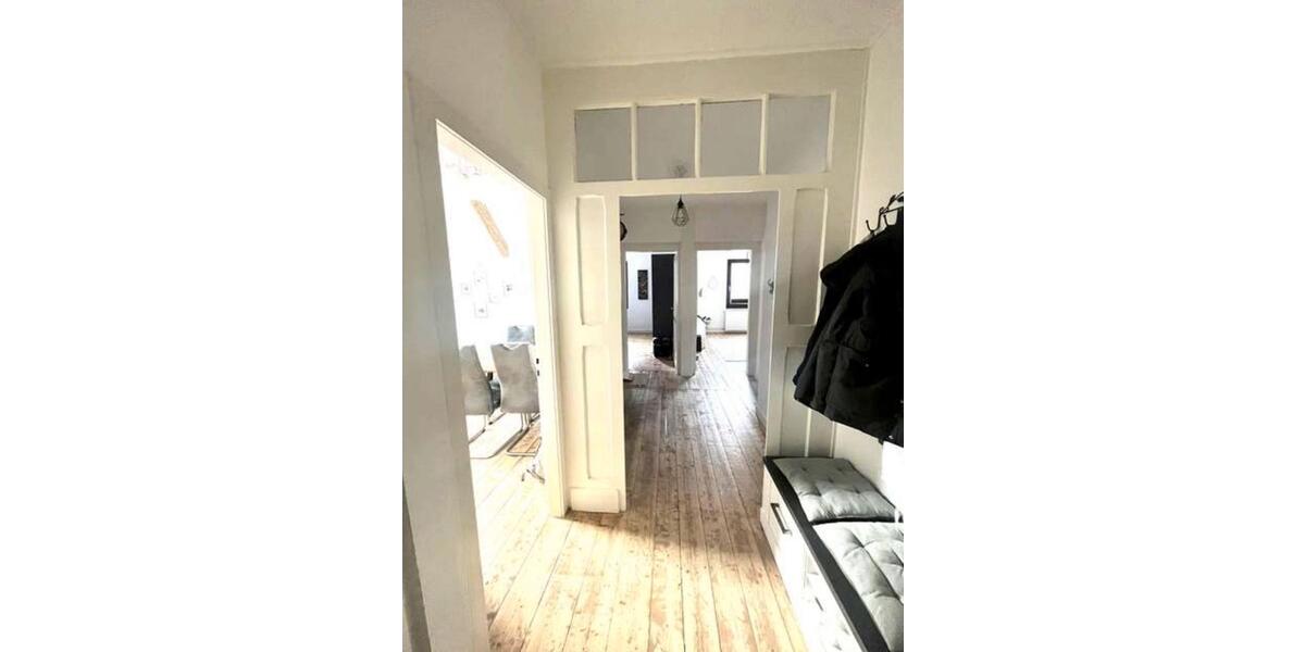 Dachgeschoßwohnung Engelskirchen - 4 Zimmer, 90 m&sup2;, 1.040&euro; | Angebot:26040267