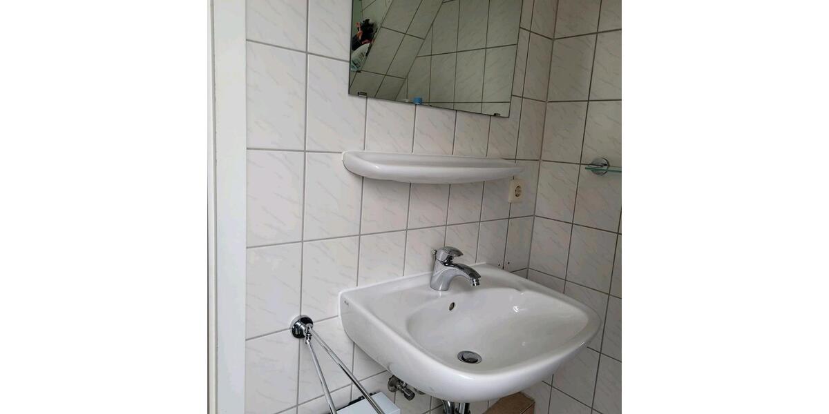 Dachgeschoßwohnung Braunschweig Lehndorf-Watenbüttel - 3 Zimmer, 45 m&sup2;, 650&euro; | Angebot:26565992