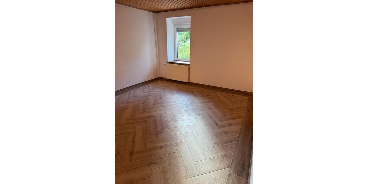 Erdgeschoßwohnung Birkenfeld - 2 Zimmer, 80 m&sup2;, 880&euro; | Angebot:26680914