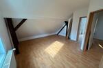 Dachgeschoßwohnung Biebertal - 3 Zimmer, 75 m&sup2;, 700&euro; | Angebot:26534373