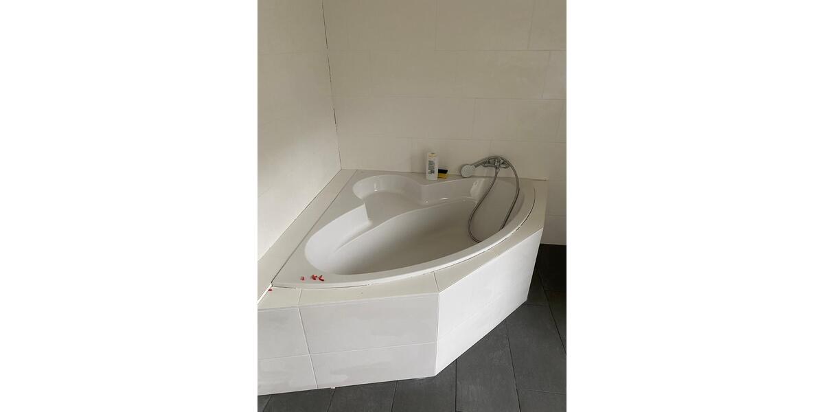 Etagenwohnung Tuttlingen - 5 Zimmer, 101 m&sup2;, 990&euro; | Angebot:24480041