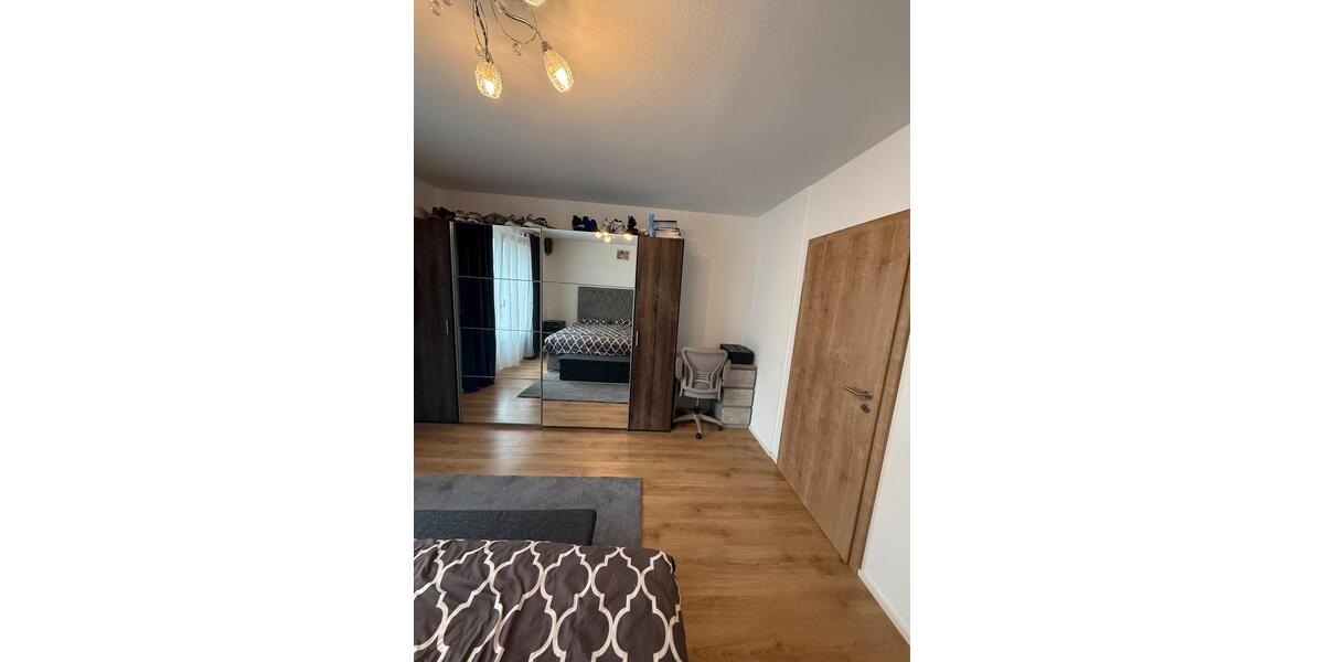 Reihenhaus Crailsheim - 5 Zimmer, 145 m&sup2;, 1.750&euro; | Angebot:26521745