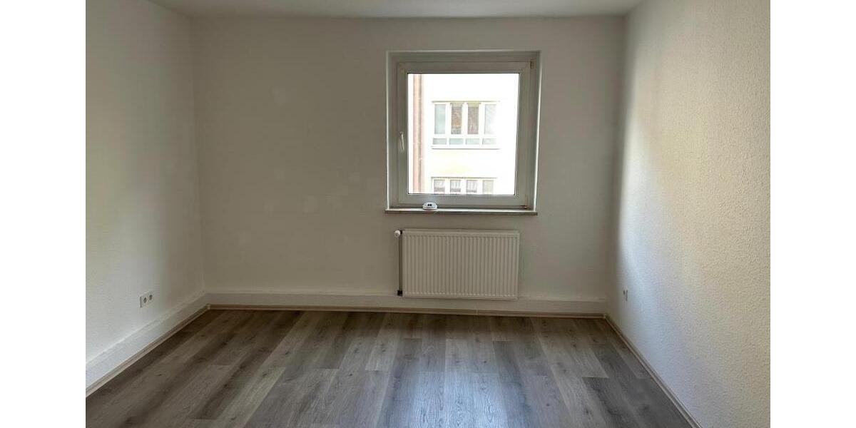 2 Zimmer Wohnung im 2. OG mit Balkon 2 zimmer