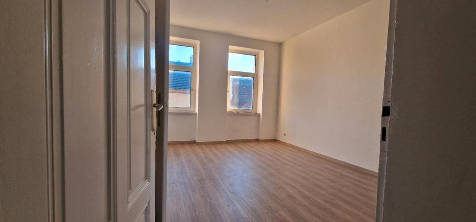 Etagenwohnung Iserlohn - 2 Zimmer, 75 m&sup2;, 590&euro; | Angebot:26617924