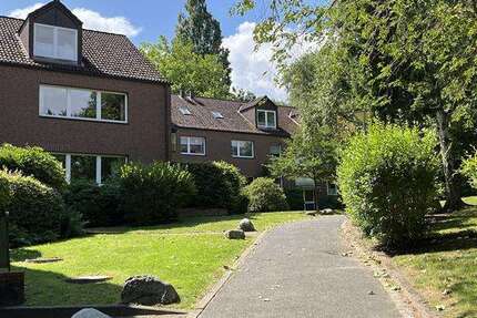 Wohnung Hamburg Harburg - 1.5 Zimmer, 49 m&sup2;, 429&euro; | Angebot:26754135