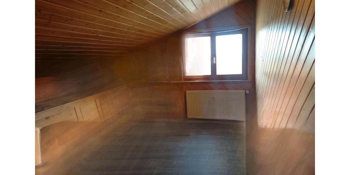 Etagenwohnung Grafenhausen - 2 Zimmer, 33 m&sup2;, 180&euro; | Angebot:25907009