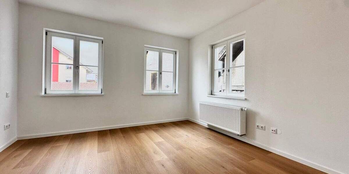 Etagenwohnung Marktl - 3 Zimmer, 100 m&sup2;, 1.150&euro; | Angebot:23954863
