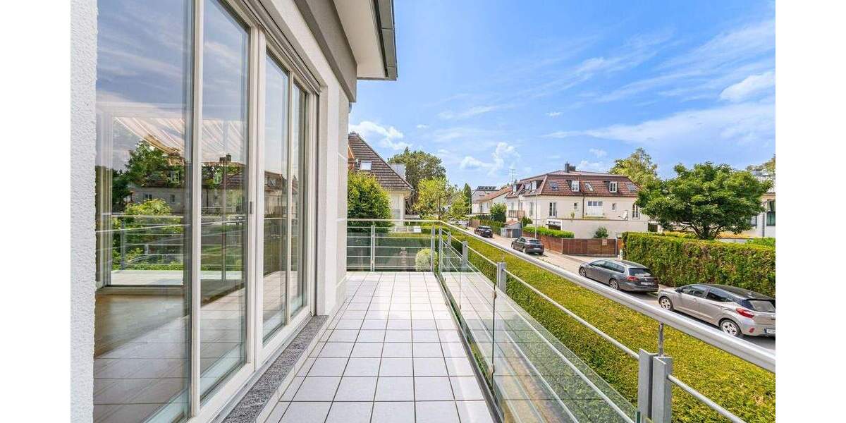 Etagenwohnung München Trudering-Riem - 4 Zimmer, 122 m&sup2;, 2.370&euro; | Angebot:25336192